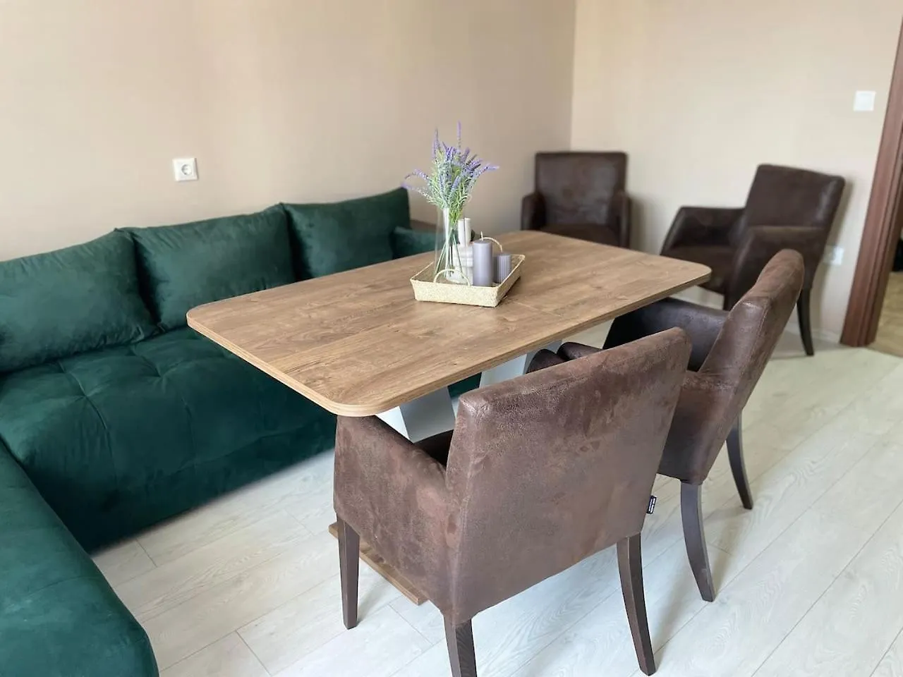 Catina'S Home Burgas Apartment